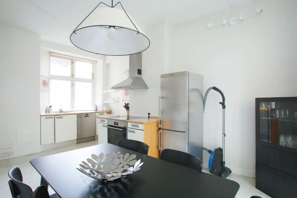 Large & Bright 3Br Apartment W Whirlpool Near Metro Kopenhagen Exterior foto